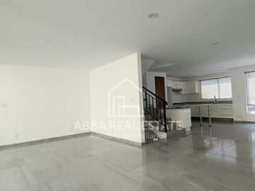 Casa en Renta, Lago Esmeralda