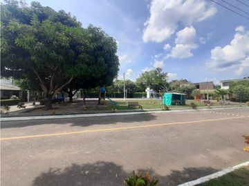 VENDO CASA CONJUNTO VIA GIRARDOT A LA VARIANTE A ESPINALTOLIMA