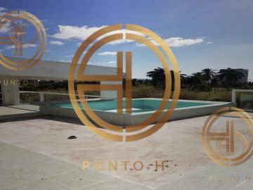 Casa en VENTA EN ACAPULCO,A ESPALDAS DE CLUB DE GOLF