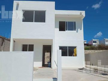 SE VENDE BONITA CASA NUEVA EN HACIENDA POMOCA, CAMPECHE