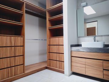 VENTA DE CASA MODELO MALAUI EN RESIDENCIAL PASEO JURICA EN METEPEC