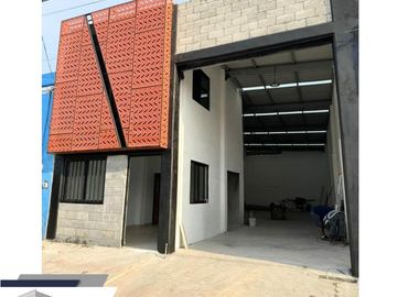 Bodega en Venta en Guadalupe