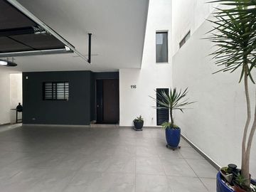Casa en venta Dominio Cumbres