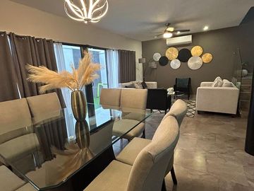 Casa en venta Dominio Cumbres