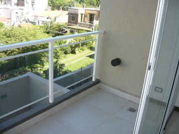 Dpto en VENTA - A ESTRENAR - 1dormi. Córdoba al 2600 - Barrio Lourdes , Rosario.
