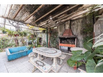 VENTA CASA 4 AMBIENTES CON COCHERA. MURGUIONDO 4600, VILLA LUGANO.