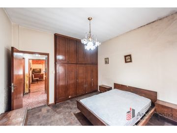 VENTA CASA 4 AMBIENTES CON COCHERA. MURGUIONDO 4600, VILLA LUGANO.