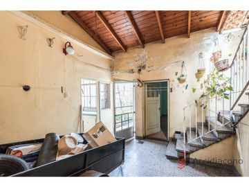 VENTA CASA 4 AMBIENTES CON COCHERA. MURGUIONDO 4600, VILLA LUGANO.