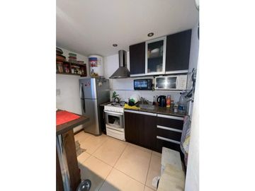 3 AMBIENTES A LA CALLE Córdoba 1737