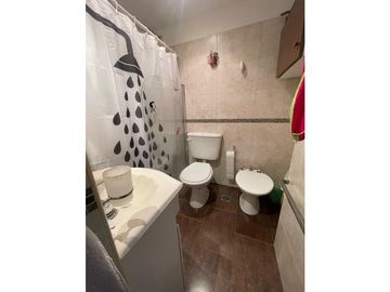 3 AMBIENTES A LA CALLE Córdoba 1737