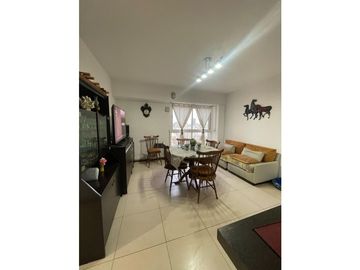 3 AMBIENTES A LA CALLE Córdoba 1737
