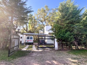 Venta Casa  B° Privado Vistalba Country, Mendoza