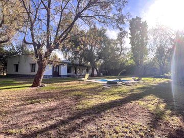 Venta Casa  B° Privado Vistalba Country, Mendoza