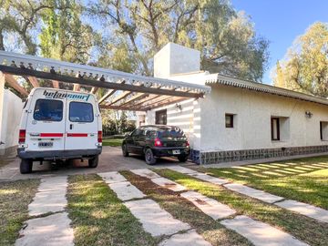 Venta Casa  B° Privado Vistalba Country, Mendoza