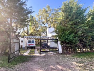 Venta Casa  B° Privado Vistalba Country, Mendoza