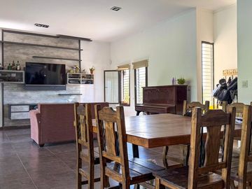 Venta casa una planta callejon cerrado Vistalba