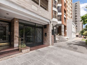 Dpto 3 amb venta en Lomitas con patio Apto Credito