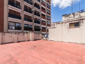 Dpto 3 amb venta en Lomitas con patio Apto Credito