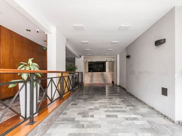 Dpto 3 amb venta en Lomitas con patio Apto Credito