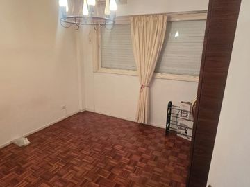 Departamento en alquiler en Bernal Centro