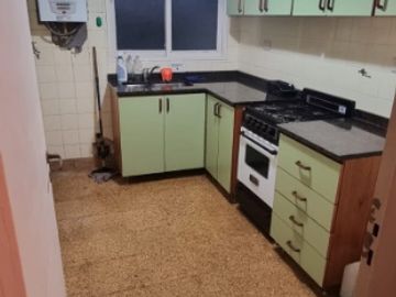 Departamento en alquiler en Bernal Centro