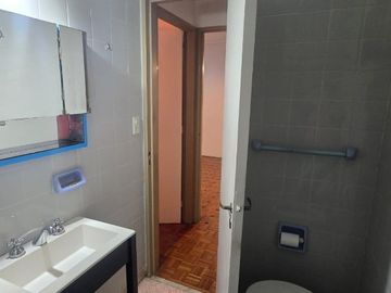 Departamento en alquiler en Bernal Centro