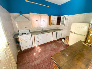 VENTA DE PH INTERNO 4 AMBIENTES C/ PATIO BANFIELD