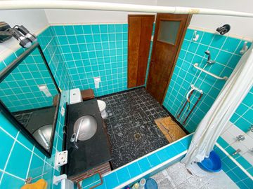 VENTA DE PH INTERNO 4 AMBIENTES C/ PATIO BANFIELD