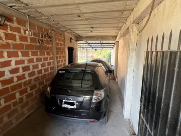 CASA 3 AMBIENTES EN VENTA EN CLAYPOLE