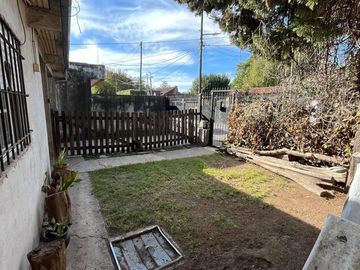 CASA 3 AMBIENTES EN VENTA EN CLAYPOLE