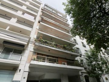 PISO 4 AMBIENTES COCHERA DEPENDENCIA RECOLETA