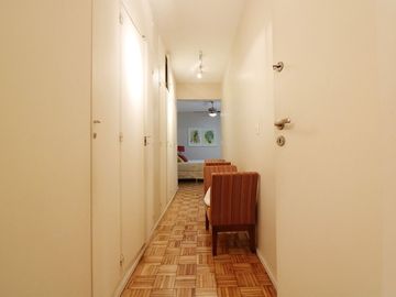 PISO 4 AMBIENTES COCHERA DEPENDENCIA RECOLETA
