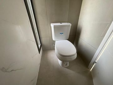 Casa estilo minimalista Bº La Quebrada Lujan