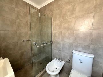 Venta duplex 4 amb + dep c/cochera  Villa Urquiza