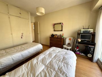 Venta duplex 4 amb + dep c/cochera  Villa Urquiza