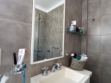 Venta duplex 4 amb + dep c/cochera  Villa Urquiza
