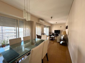 Venta duplex 4 amb + dep c/cochera  Villa Urquiza