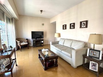 Venta duplex 4 amb + dep c/cochera  Villa Urquiza