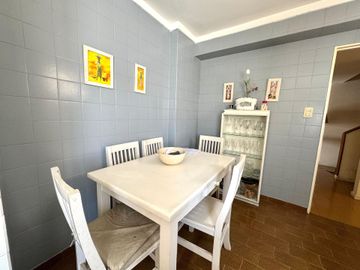 Venta duplex 4 amb + dep c/cochera  Villa Urquiza