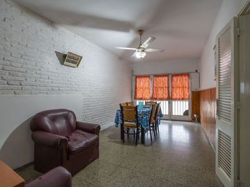 CASA EN VENTA DOS DORMITORIOS  LA FLORIDA