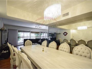 Departamento Venta  Recoleta - 4 amb.  c/cochera