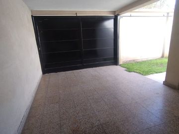 CASA MULTIFAMILIAR O 3 PH EN VENTA EN BOULOGNE