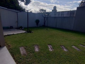 CASA MULTIFAMILIAR O 3 PH EN VENTA EN BOULOGNE