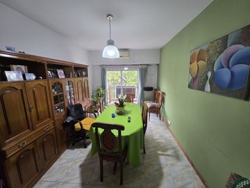 VENTA DEPARTAMENTO 3 AMBIENTES MONTE CASTRO BALCON