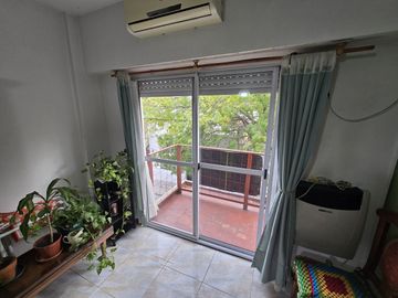 VENTA DEPARTAMENTO 3 AMBIENTES MONTE CASTRO BALCON