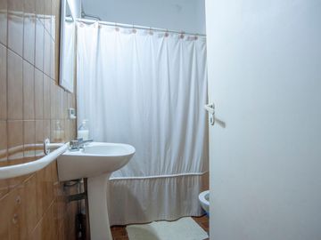 Casa 3 dormitorios+pileta+parque City Bell Venta