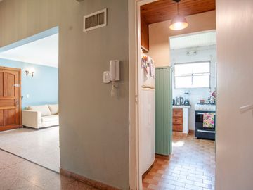 Casa 3 dormitorios+pileta+parque City Bell Venta