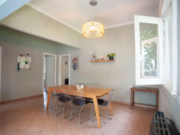 Casa 3 dormitorios+pileta+parque City Bell Venta