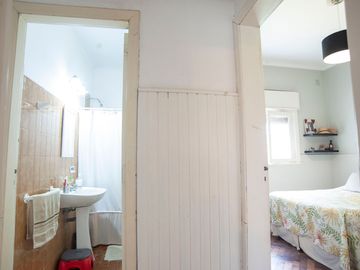 Casa 3 dormitorios+pileta+parque City Bell Venta