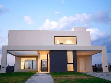 Casa en venta Magallanes Pueblos del Plata